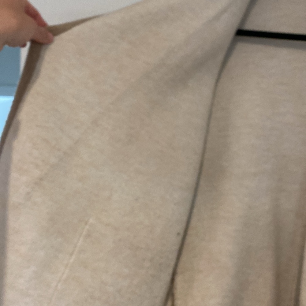 Cardigan - Picture 5 of 6